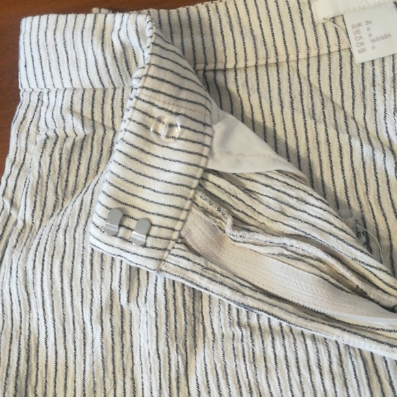 Short - Picture 4 of 4